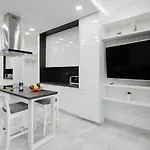 Sea Pearl Апартаменти