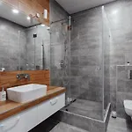Sea Pearl Odessza